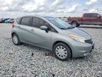 Nissan Versa 2015