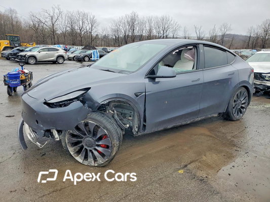 Tesla Model Y 2023 - Image 1 of 14