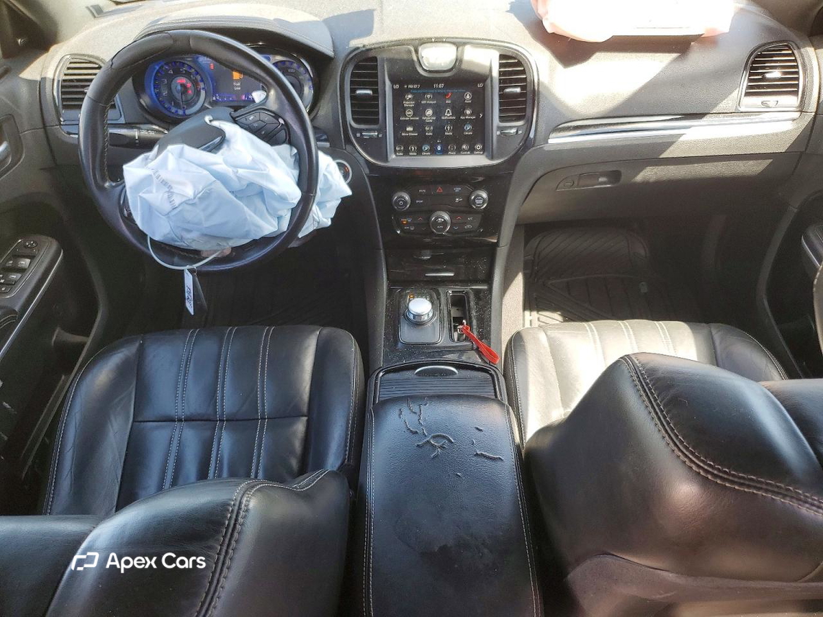 Chrysler 300 2019