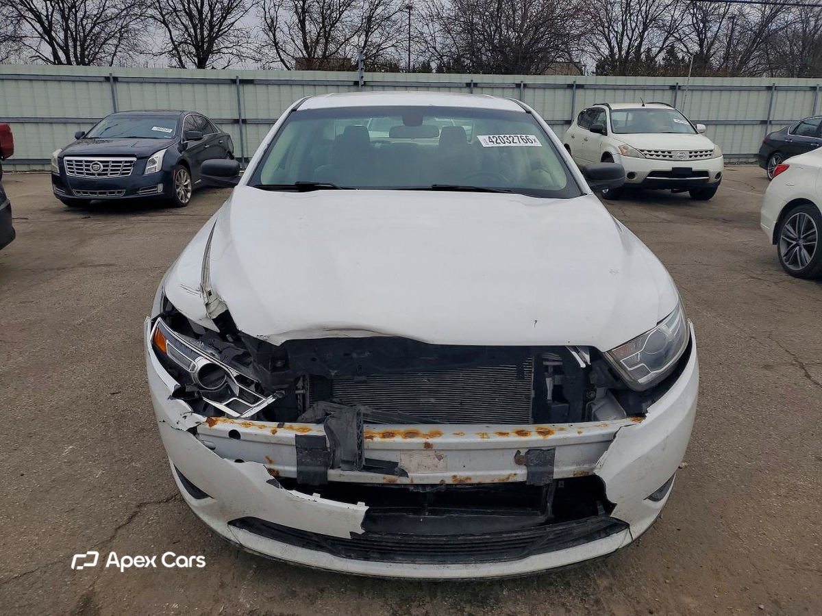 Ford Taurus 2018