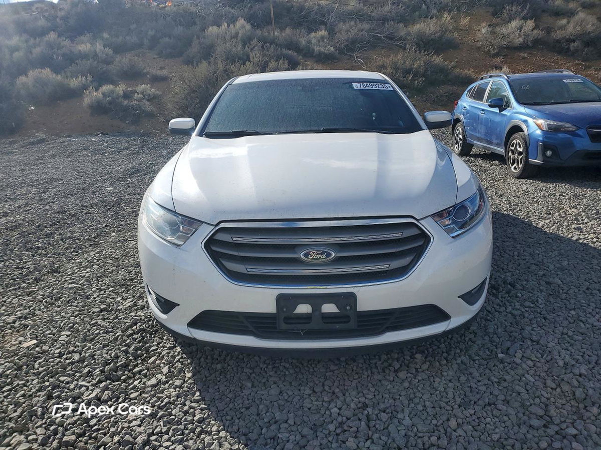 Ford Taurus 2014