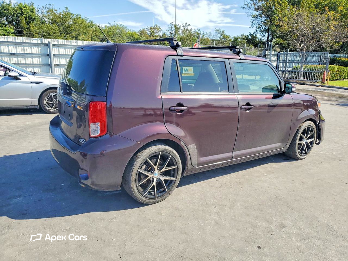 Scion xB 2011