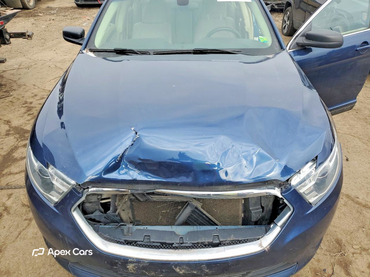Ford Taurus 2016