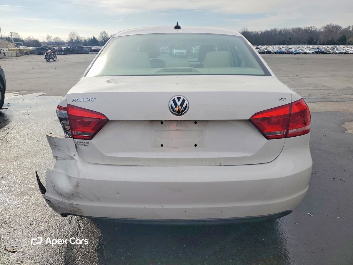 Volkswagen Passat 2013