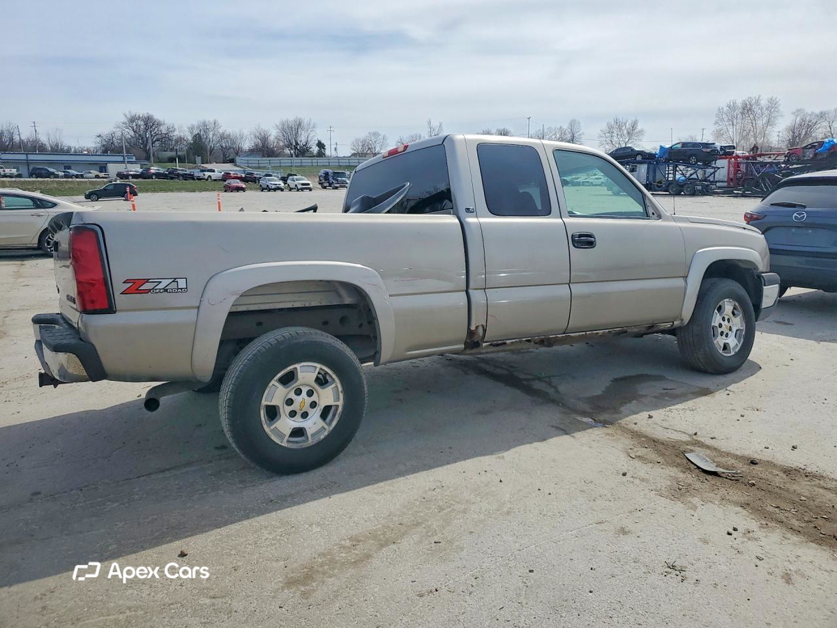 Chevrolet Silverado 2003