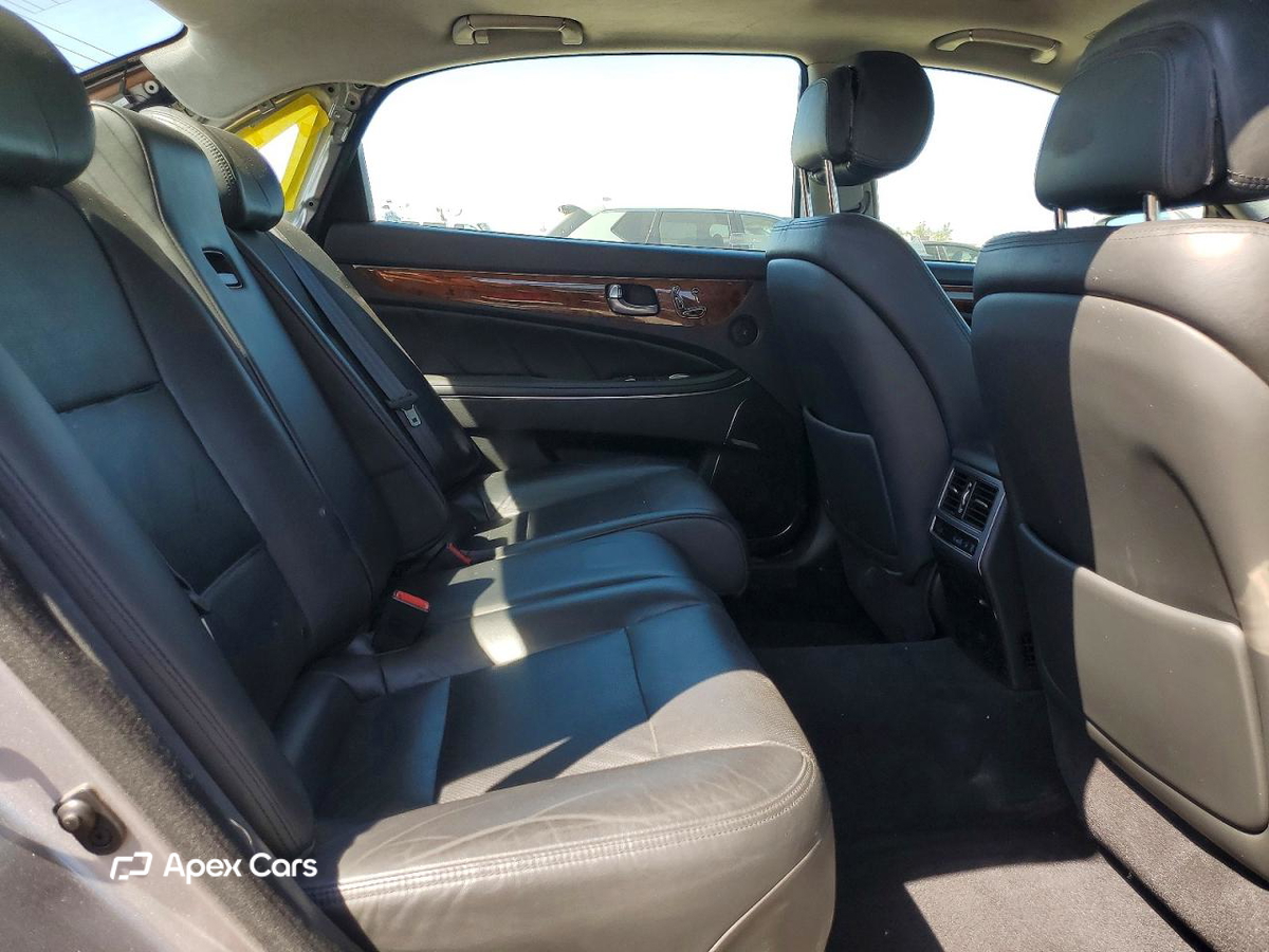 Hyundai Equus 2014