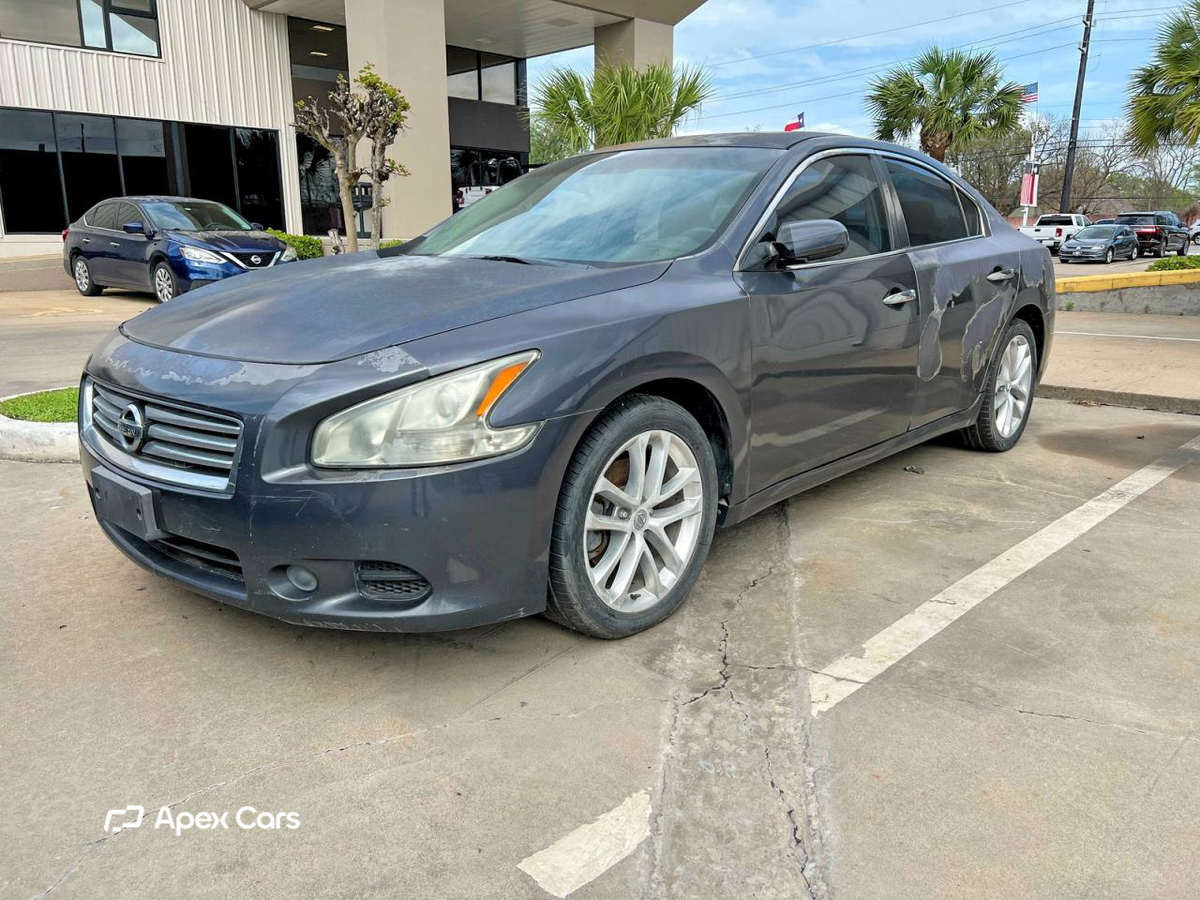 Nissan Maxima 2012