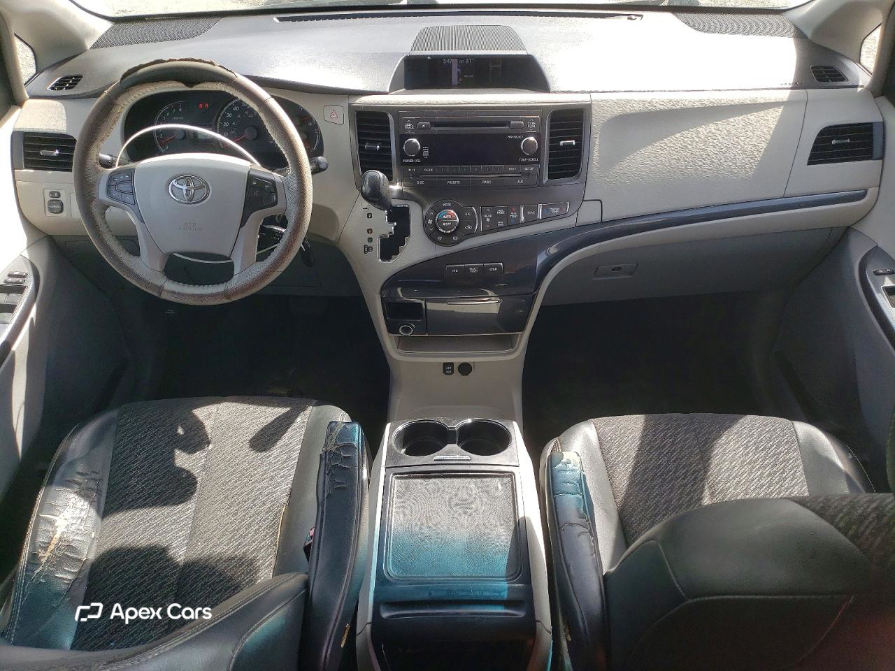 Toyota Sienna 2012