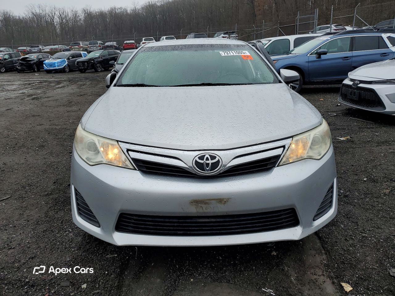 Toyota Camry 2012