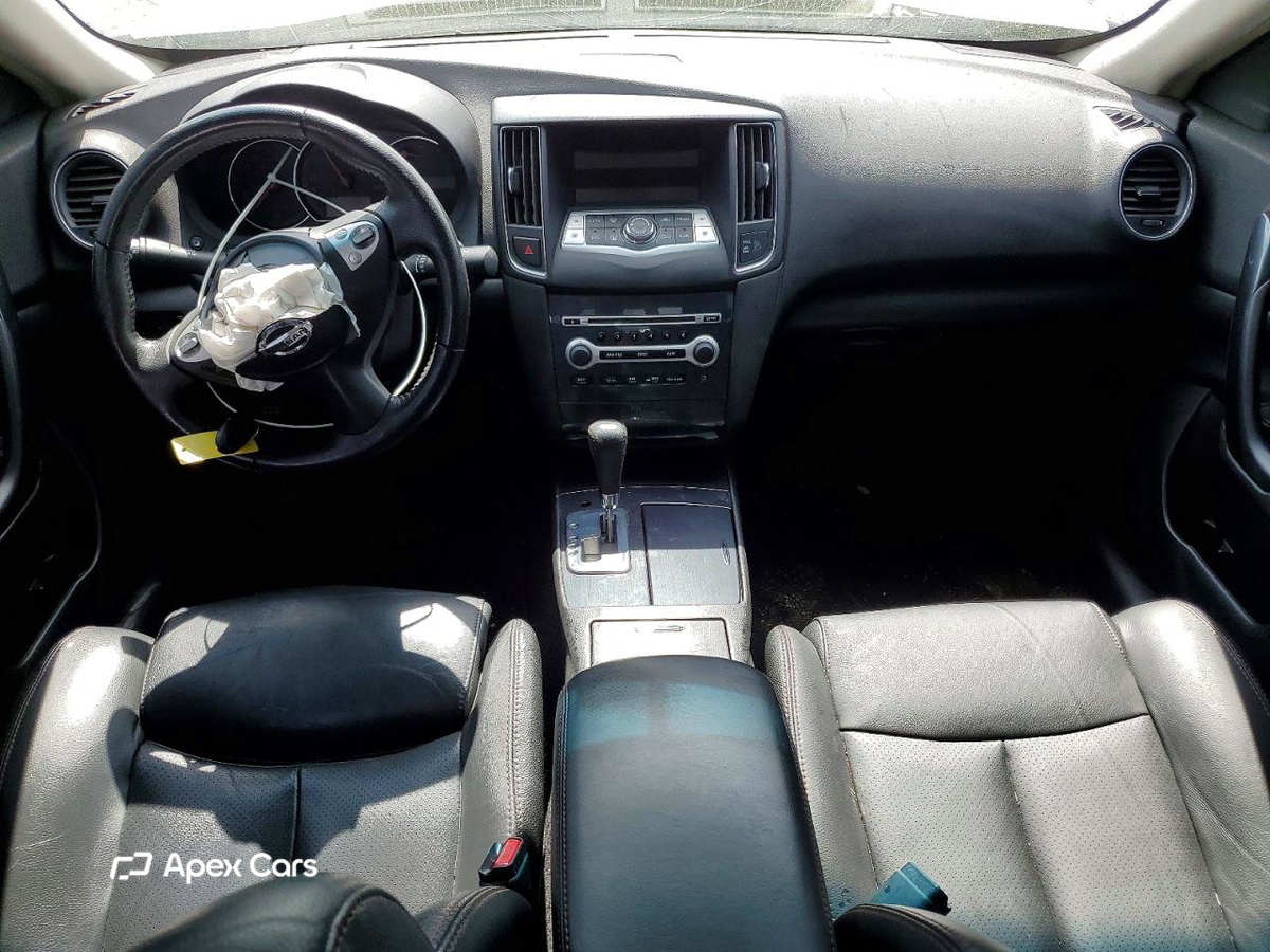 Nissan Maxima 2012