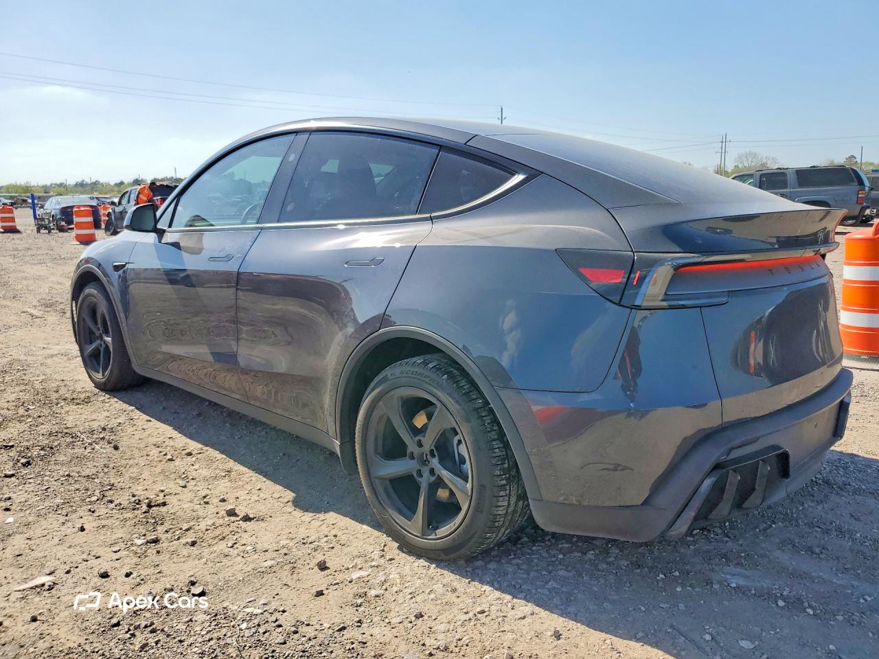 Tesla Model Y 2026
