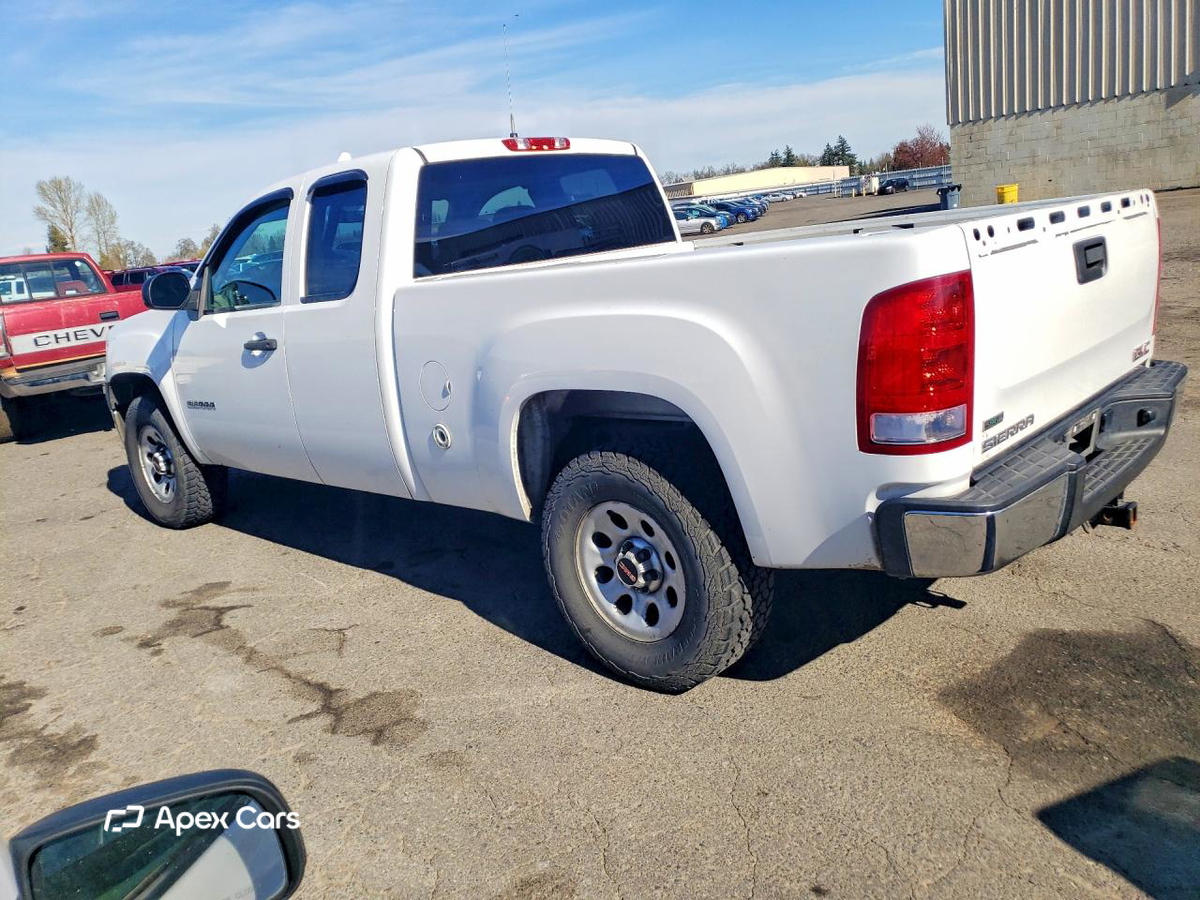 GMC Sierra 2011
