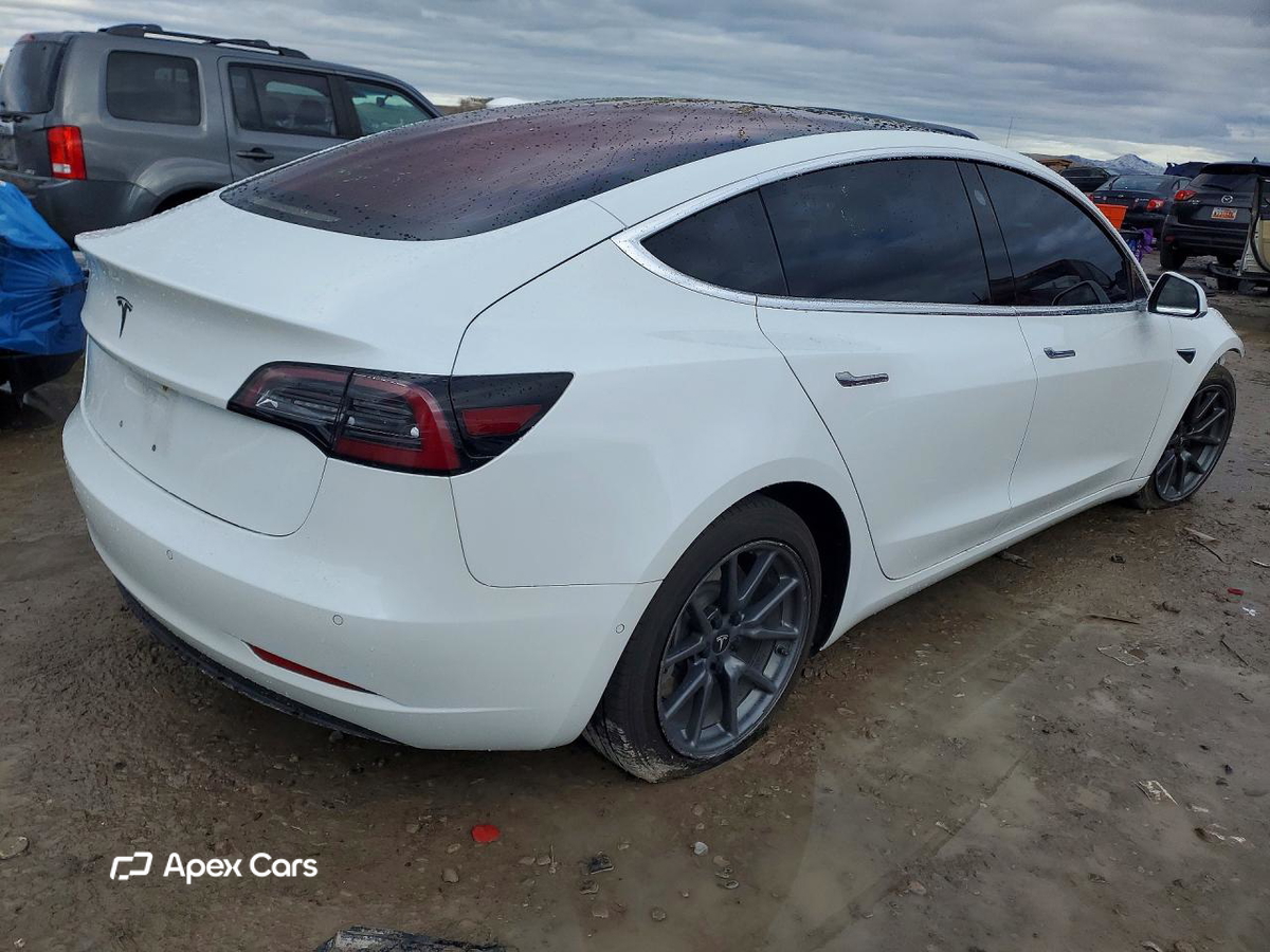 Tesla Model 3 2018