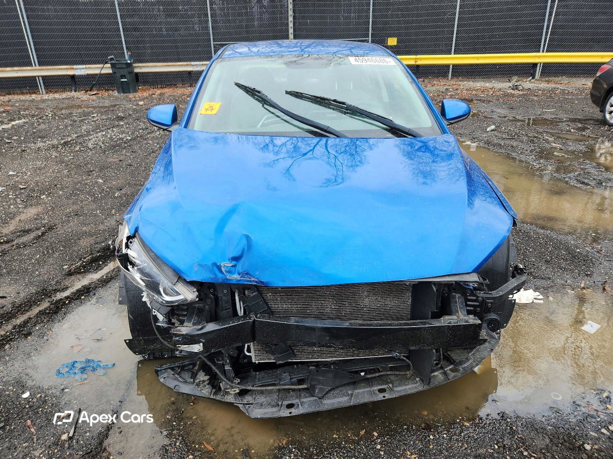 Hyundai  2018
