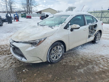 Toyota Corolla 2022 - Image 1 of 14