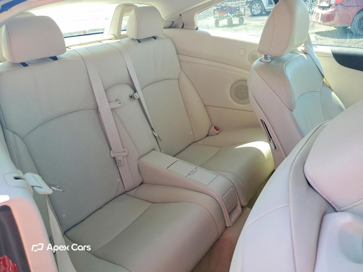 Lexus IS 2015