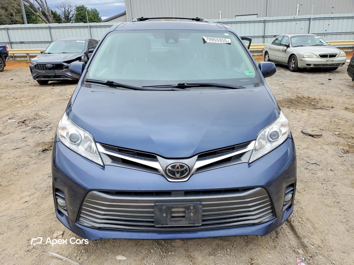 Toyota Sienna 2018