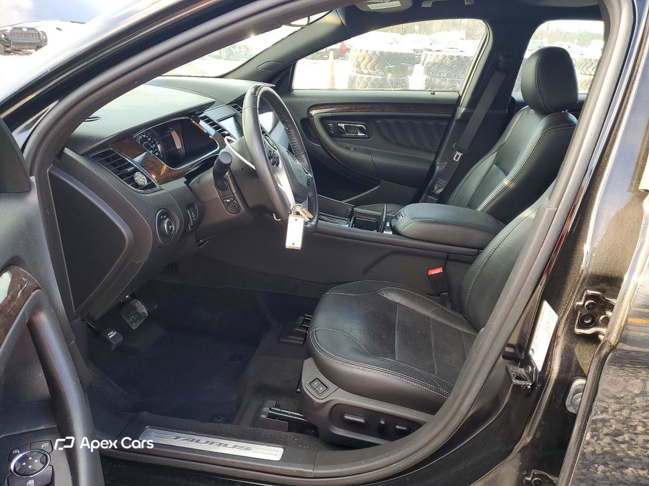 Ford Taurus 2013