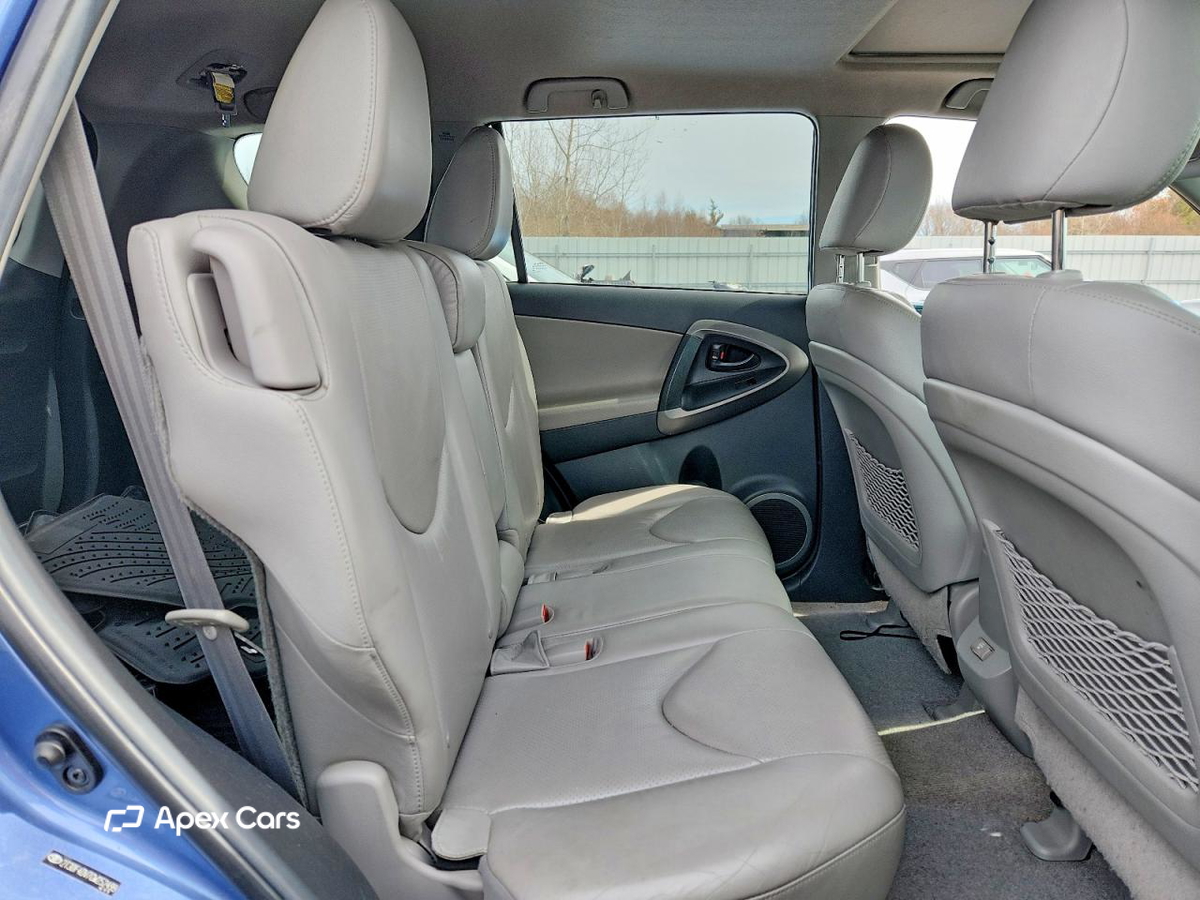 Toyota RAV 4 2012