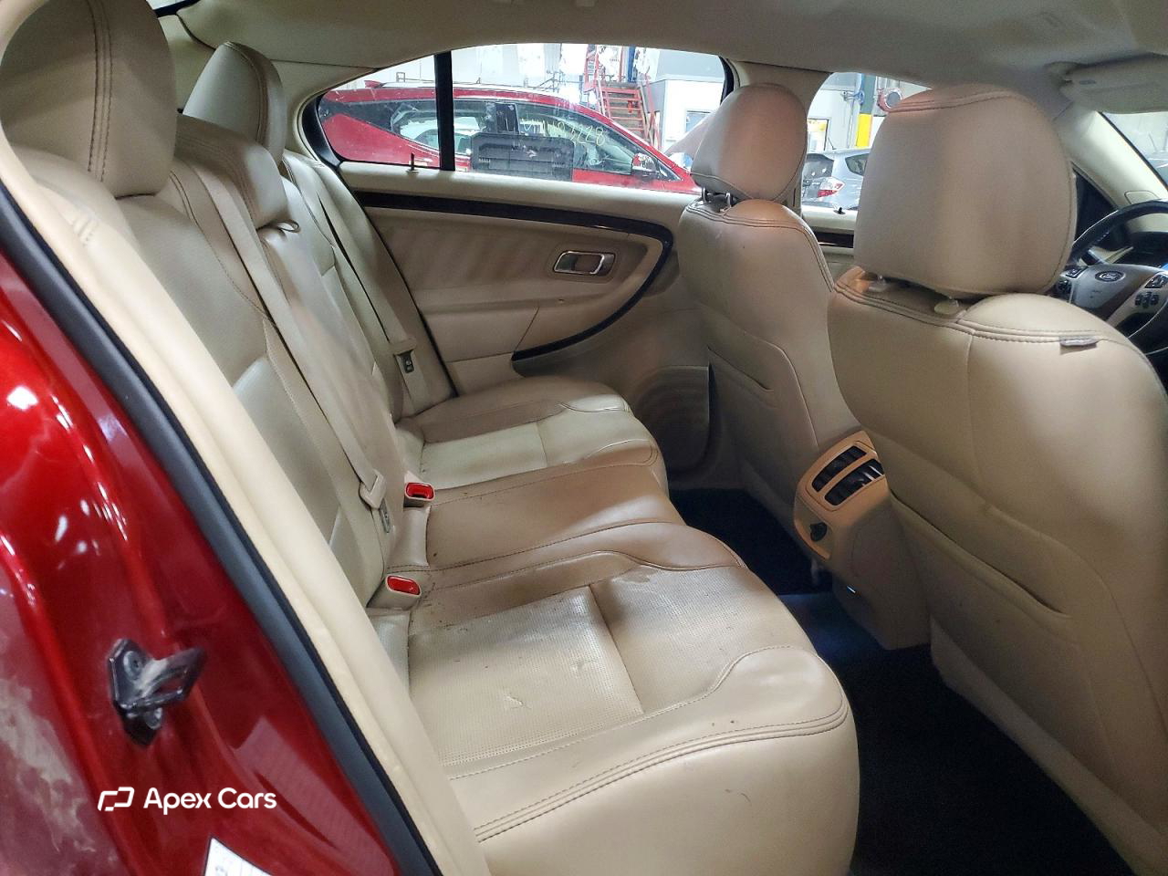 Ford Taurus 2013
