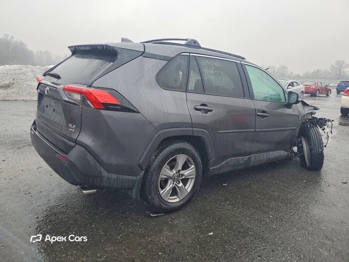 Toyota RAV 4 2025