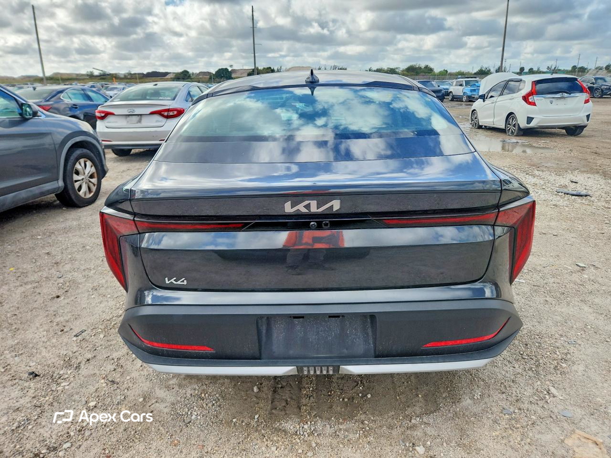 Kia K4 2025