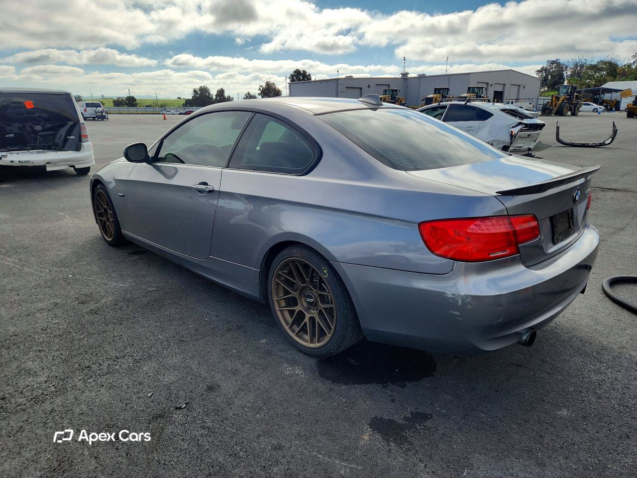 BMW Series 3 2011