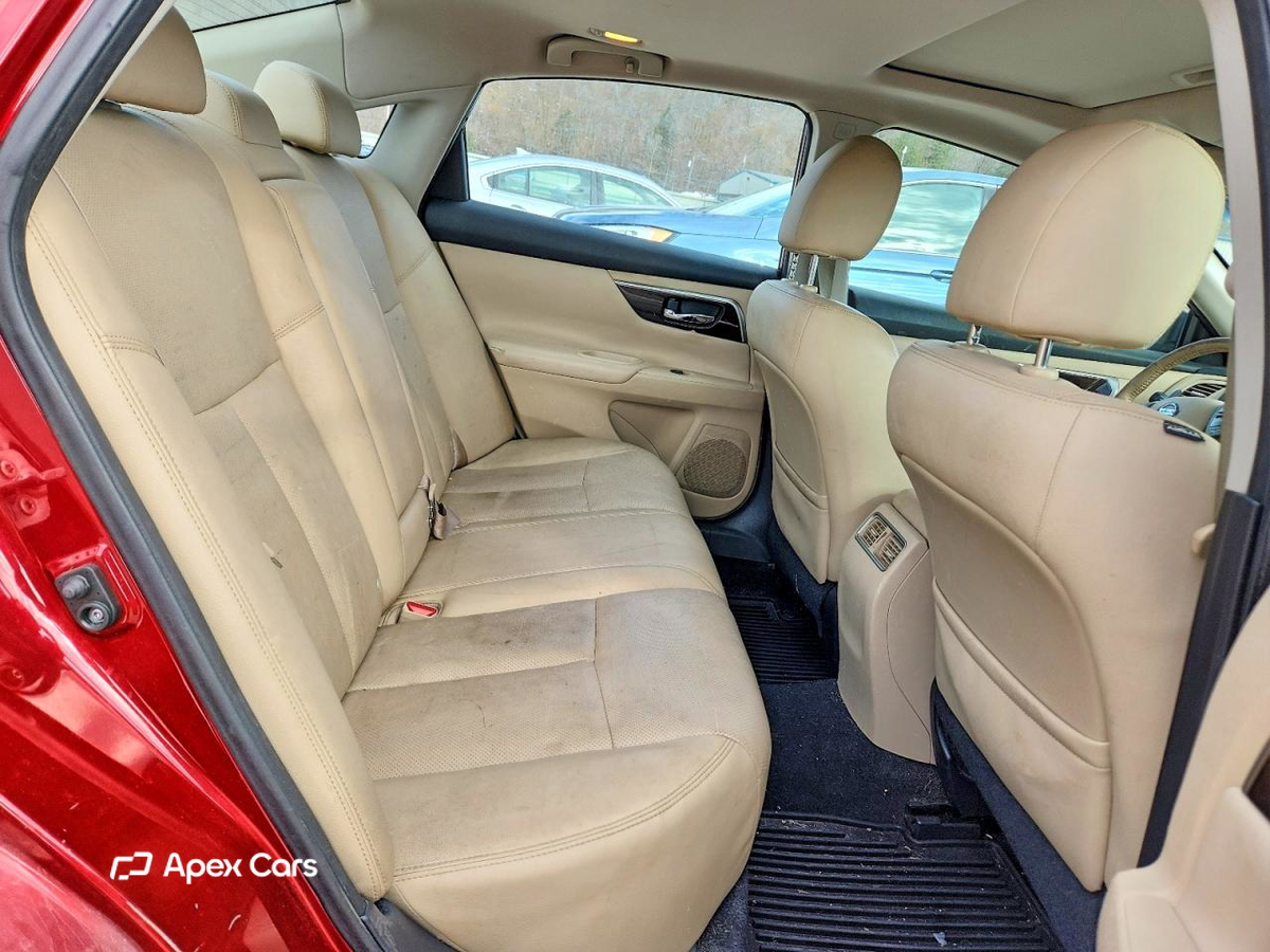 Nissan Altima 2015