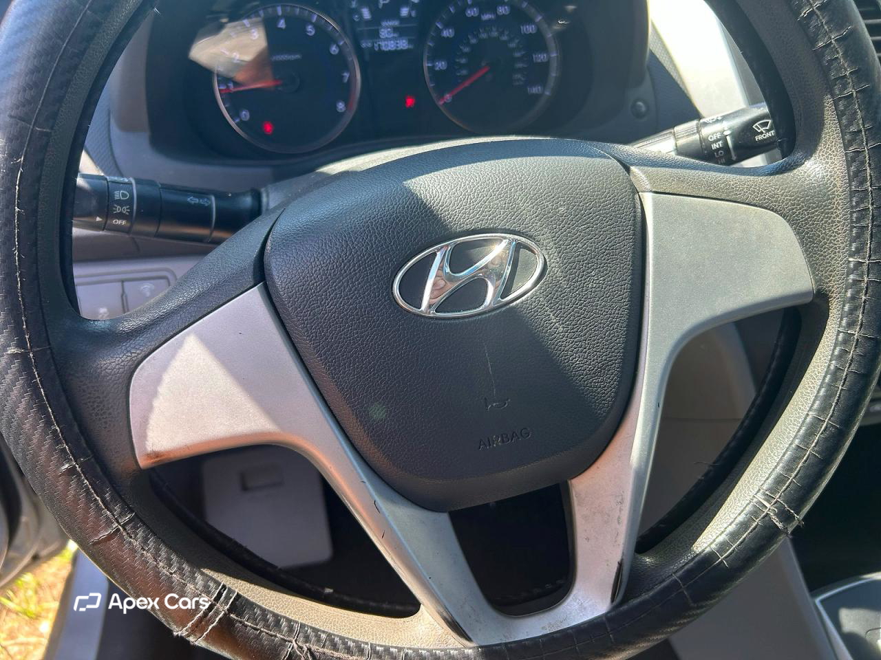 Hyundai Accent 2012