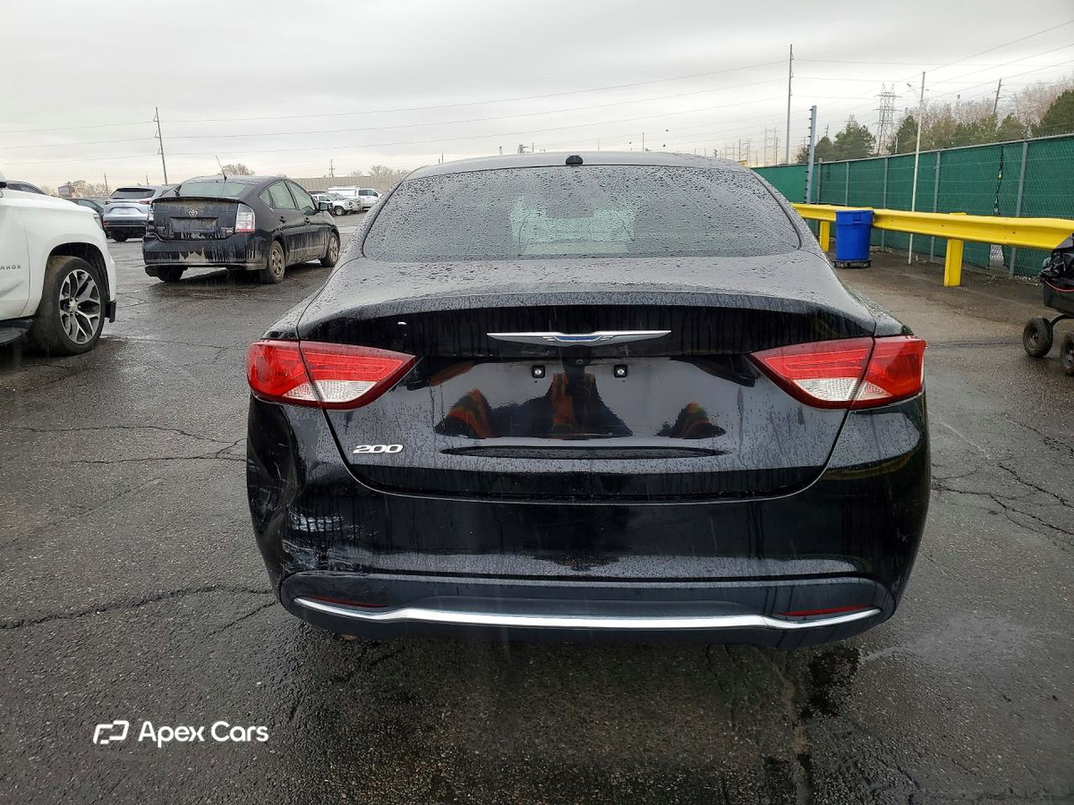 Chrysler 200 2015
