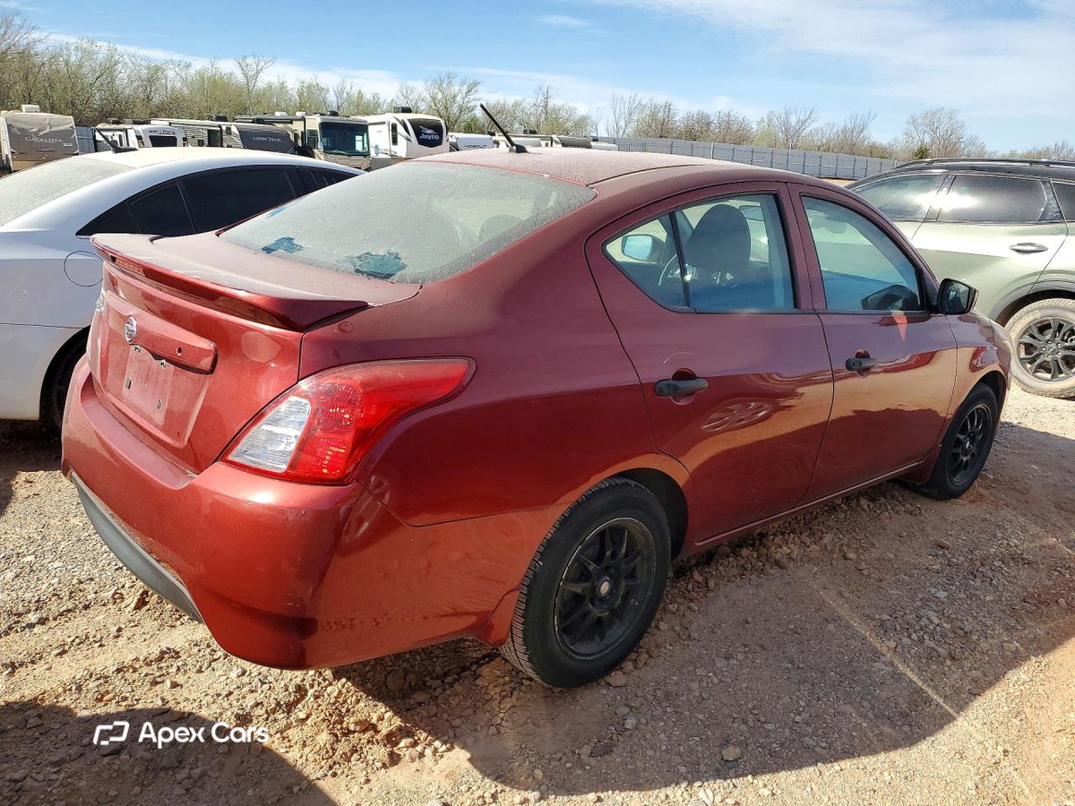 Nissan Versa 2018
