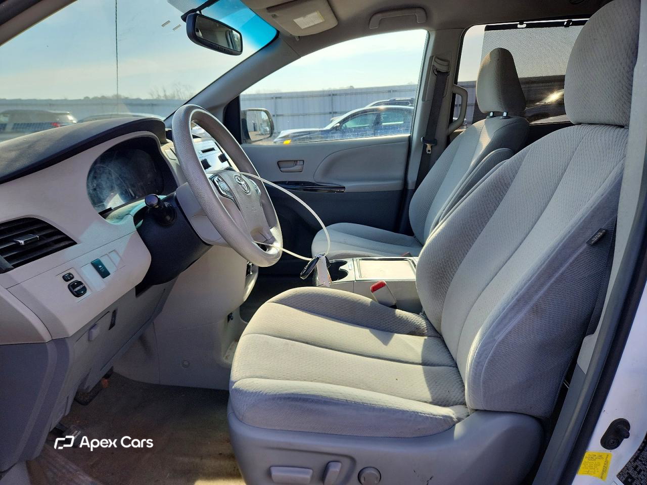 Toyota Sienna 2012
