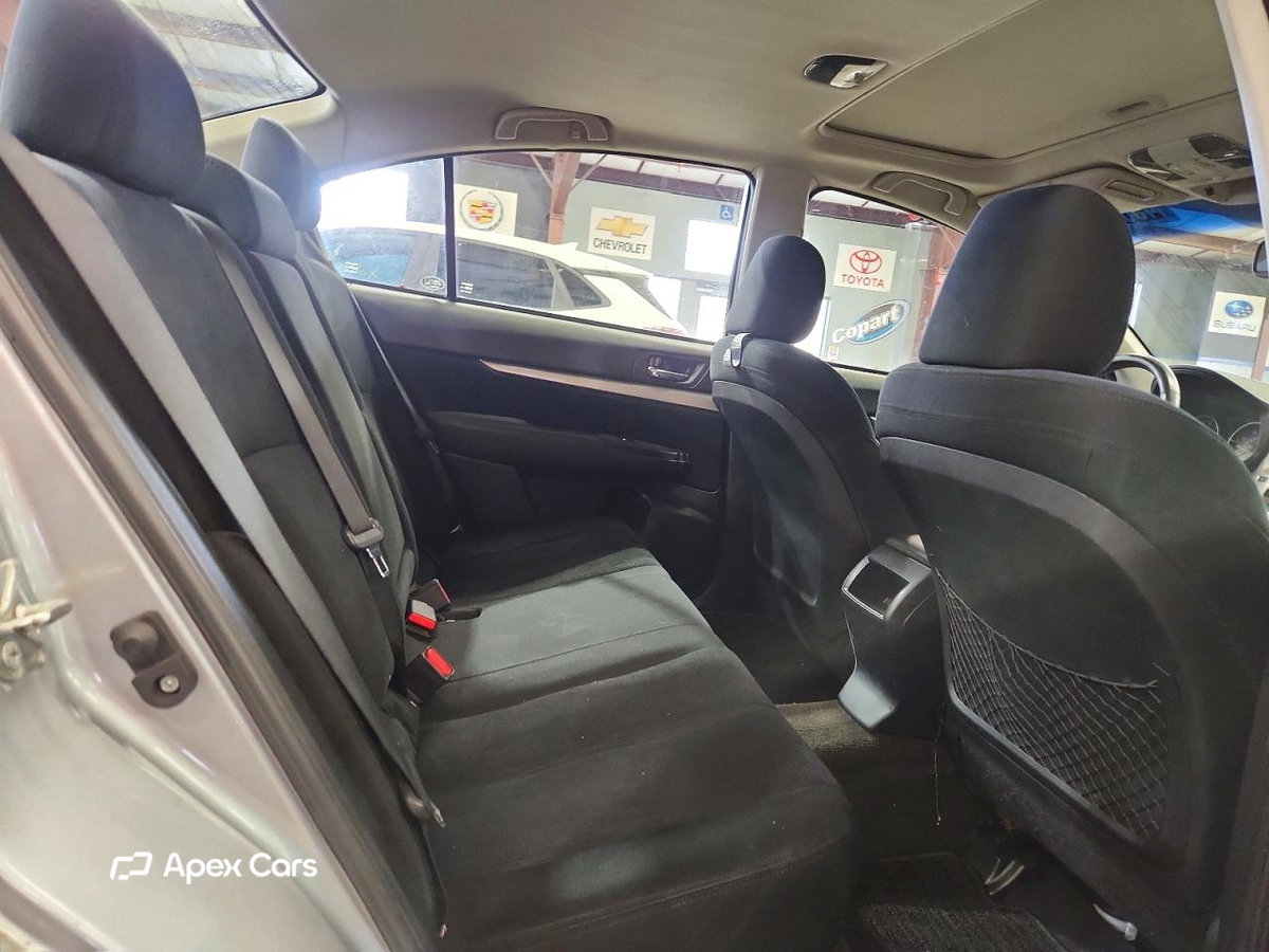 Subaru Legacy 2014
