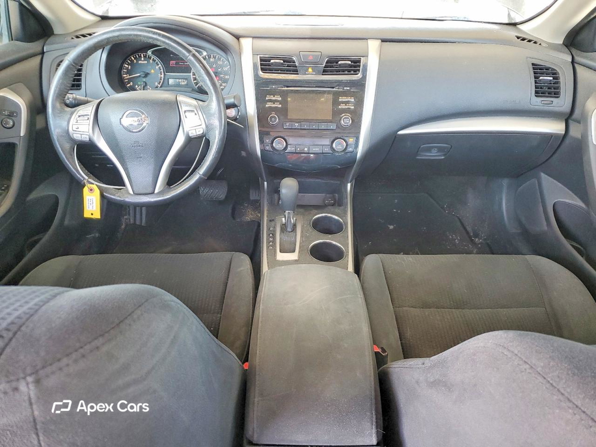 Nissan Altima 2015