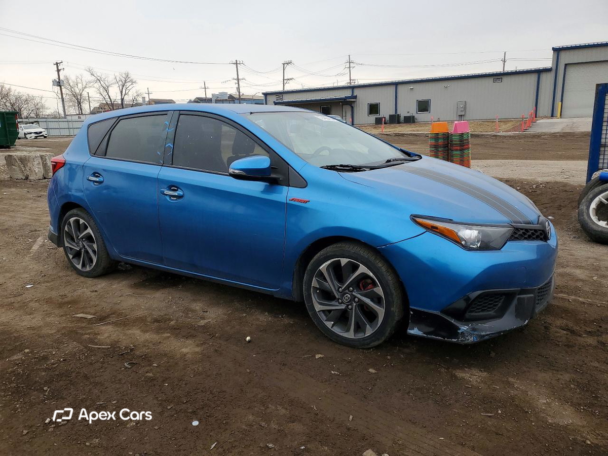 Scion iM 2016