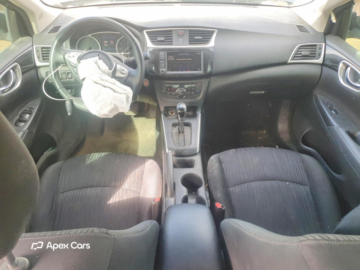 Nissan Sentra 2019