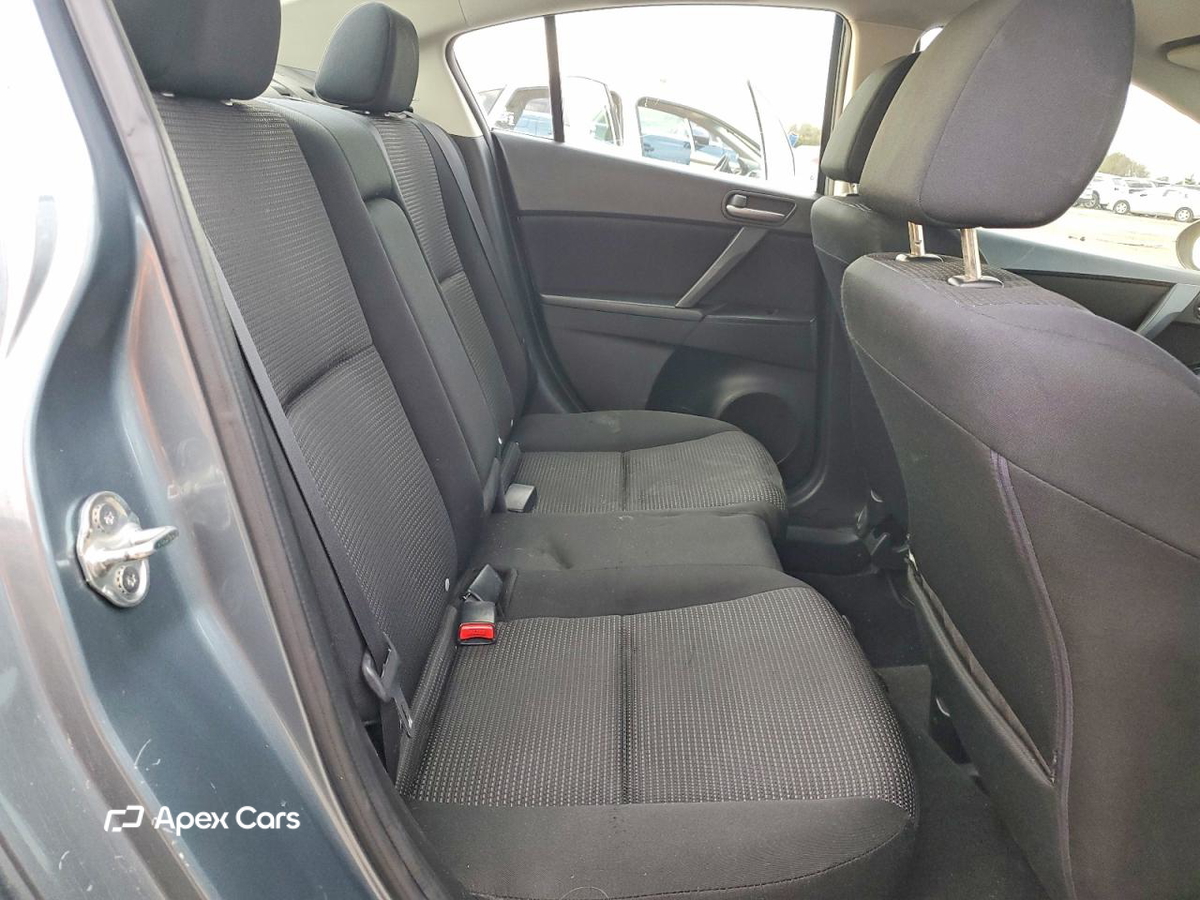 Mazda 3 2013