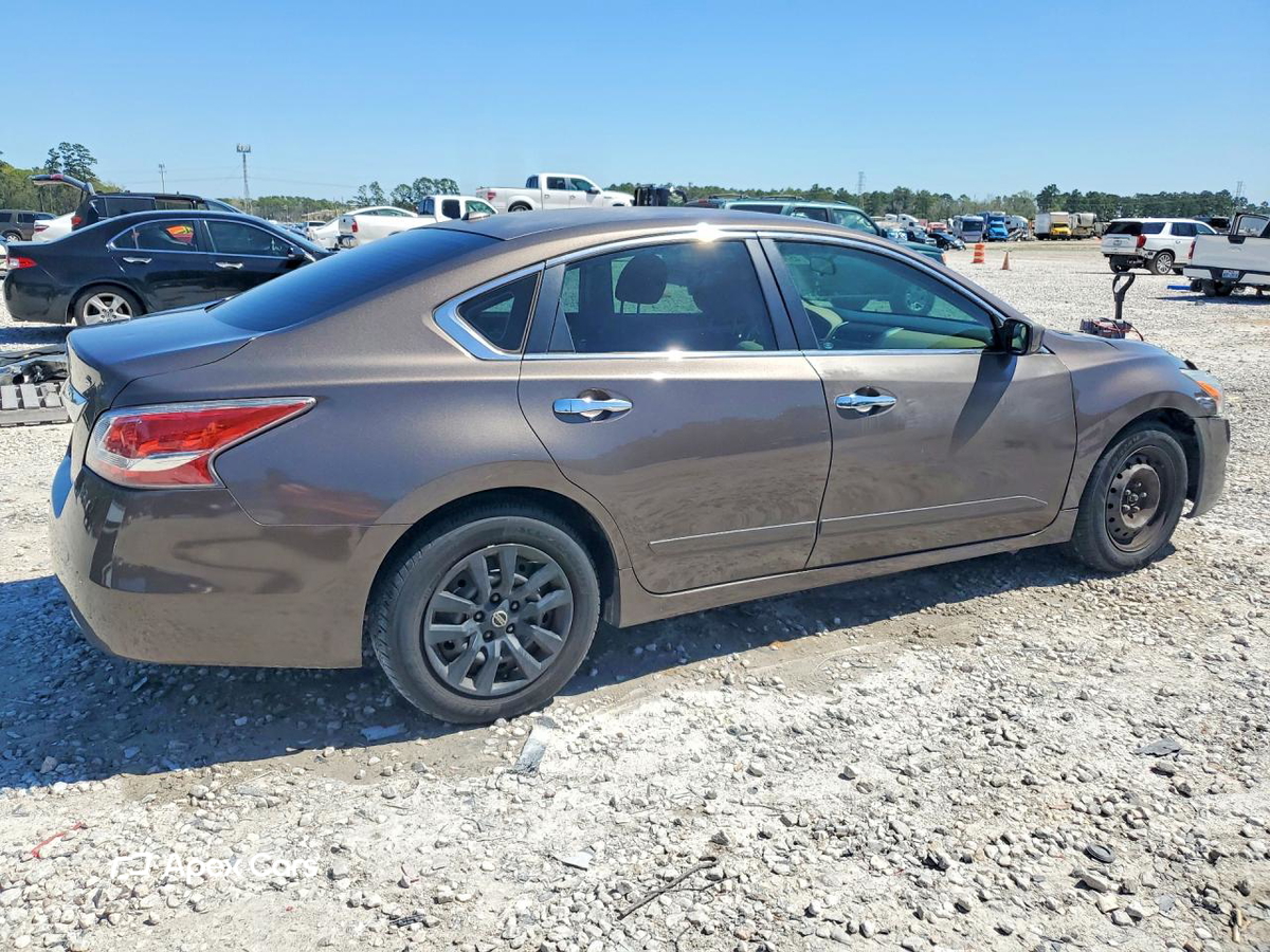 Nissan Altima 2015