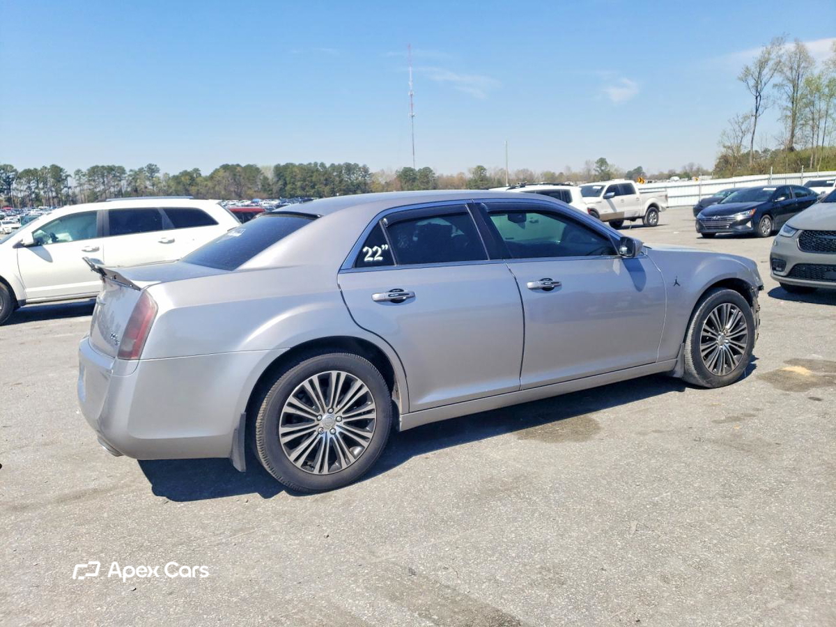 Chrysler 300 2013