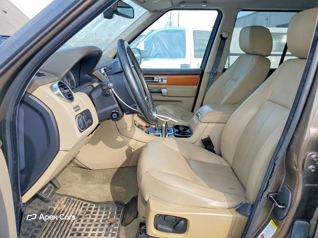 Land Rover LR4 2011