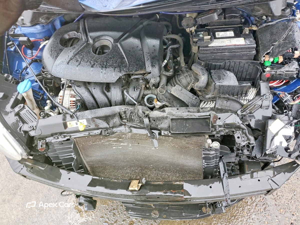 Hyundai Elantra 2015