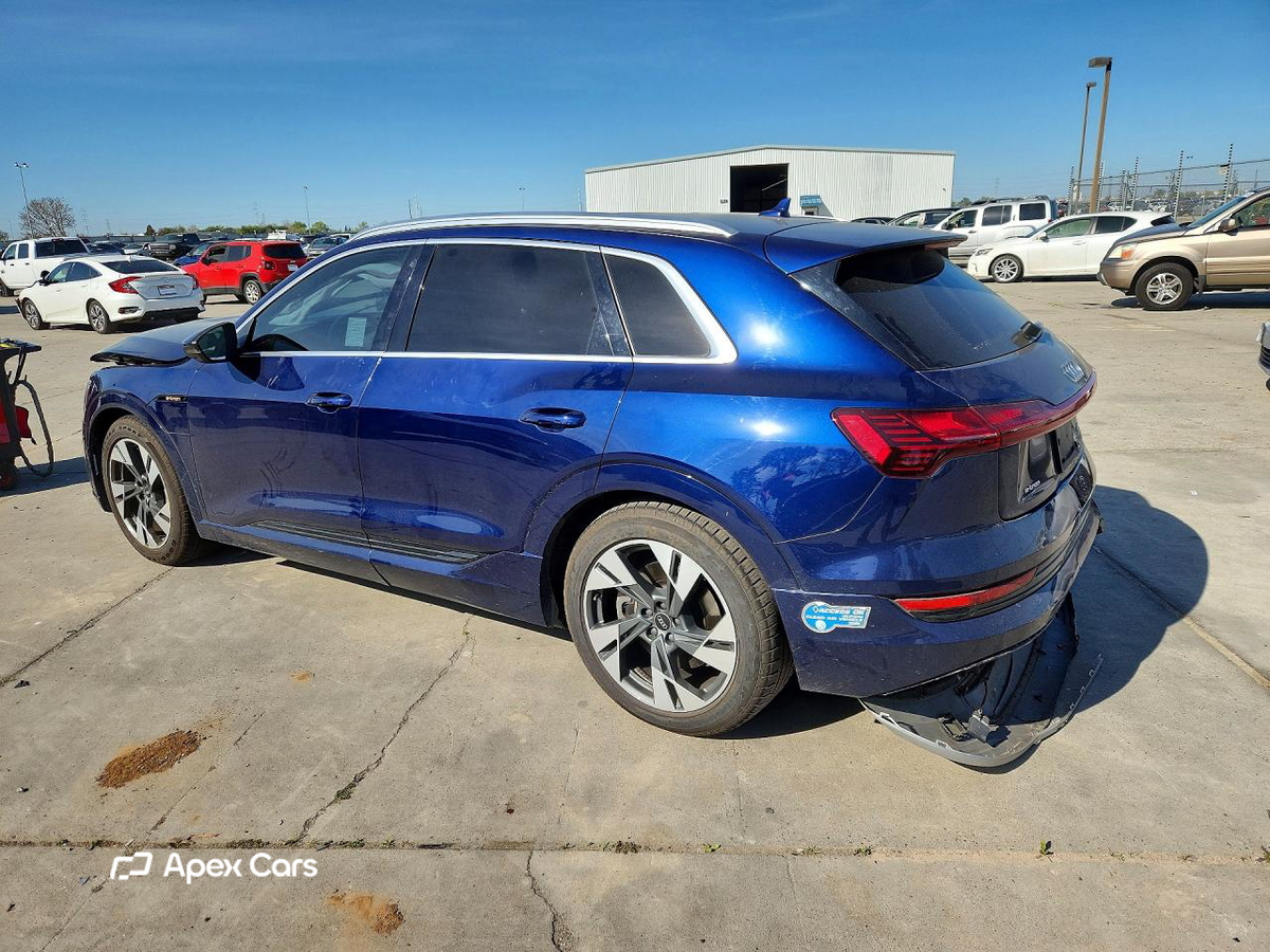 Audi e-tron 2021