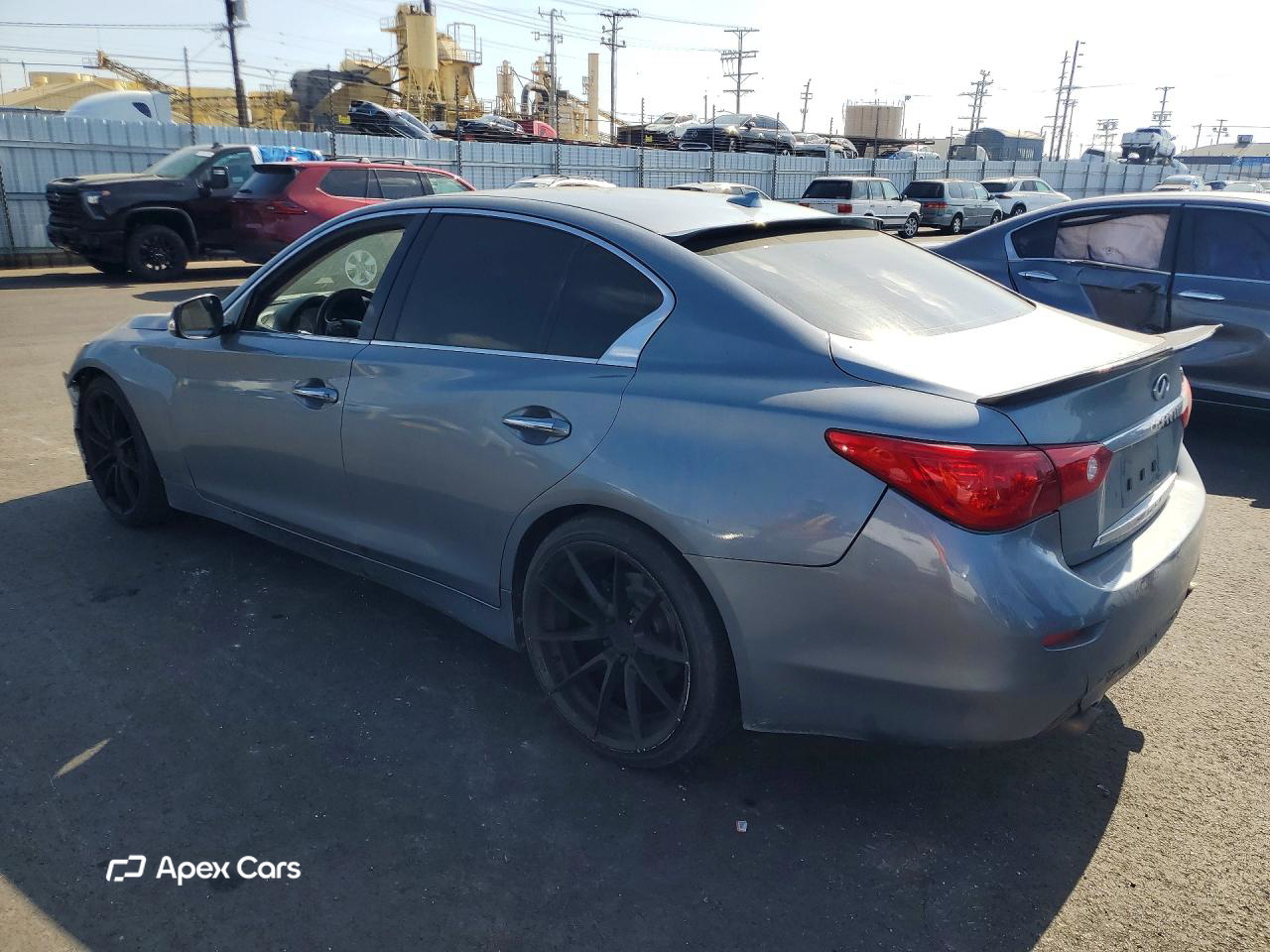 Infiniti Q50 2015