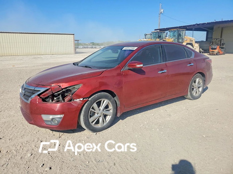 Nissan Altima 2015 - Image 1 of 12