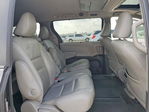 Toyota Sienna 2016
