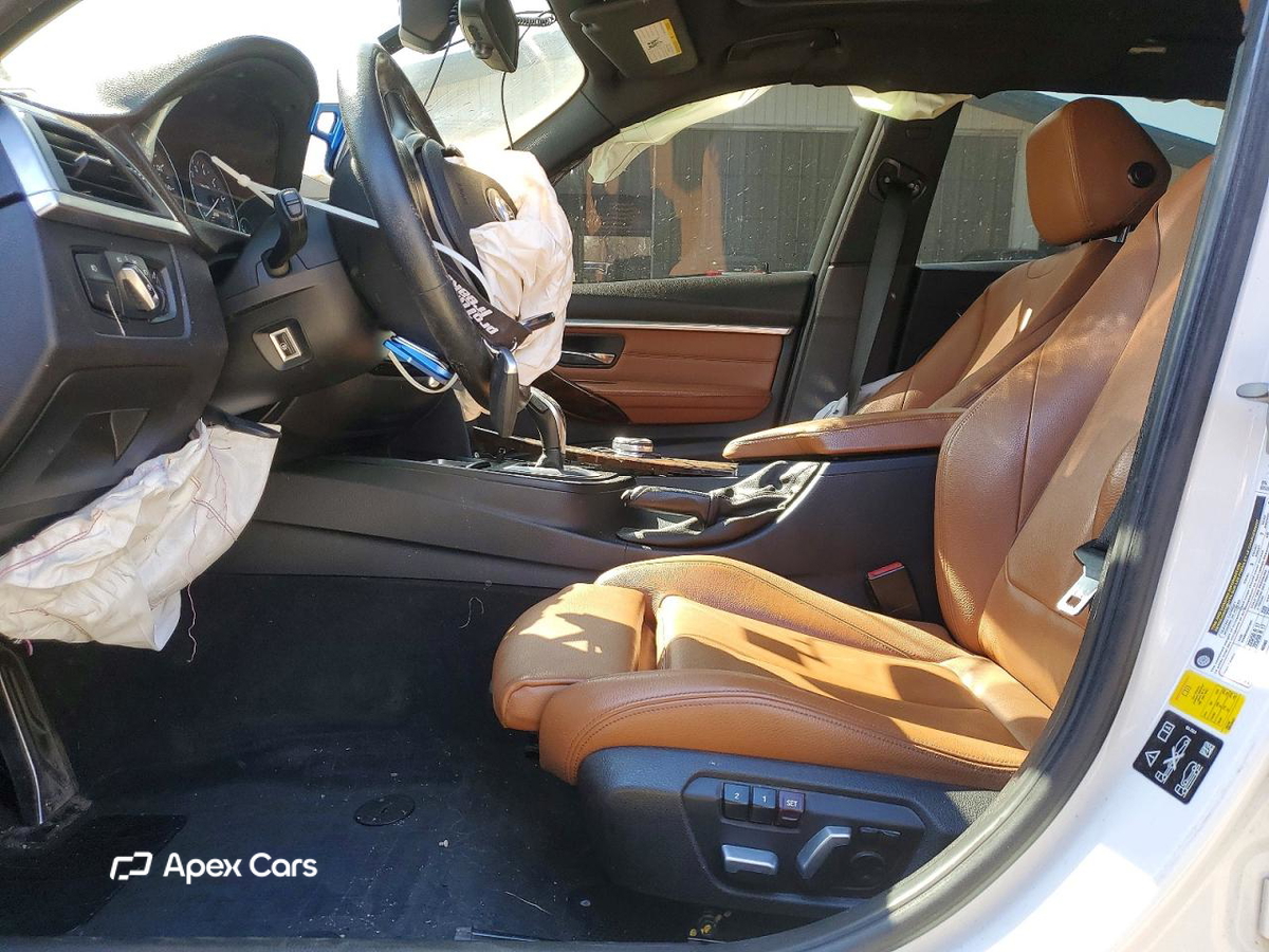 BMW Series 3 2016