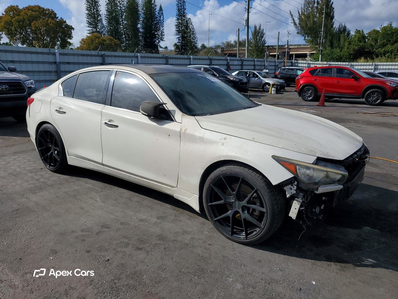Infiniti Q50 2017