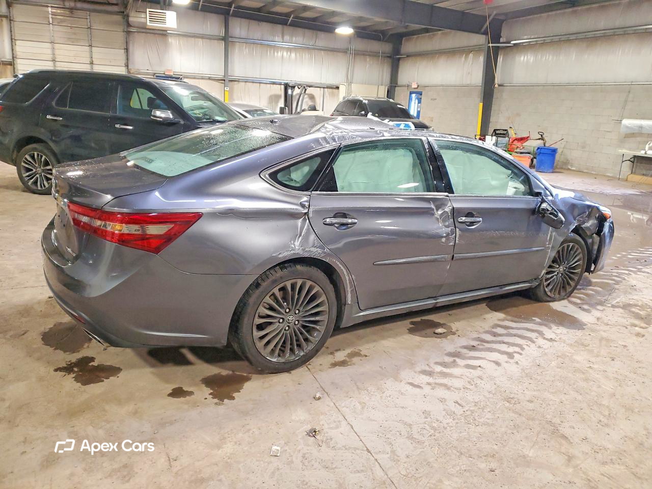 Toyota Avalon 2016