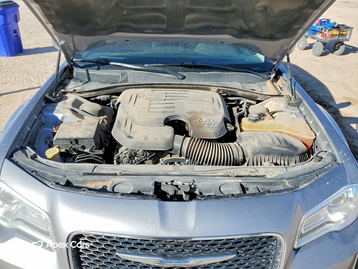Chrysler 300 2015