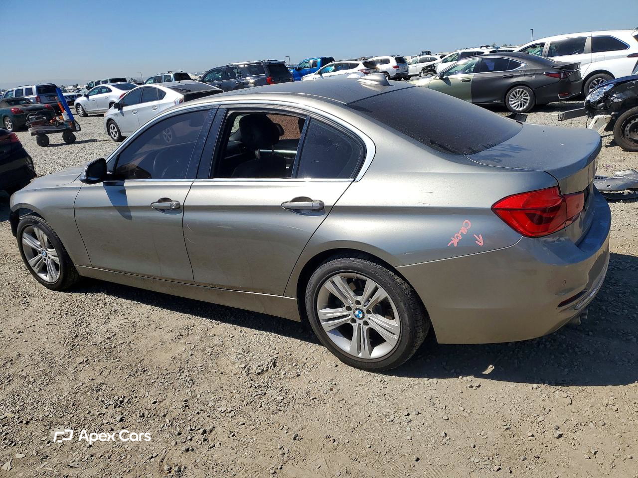 BMW Series 3 2016